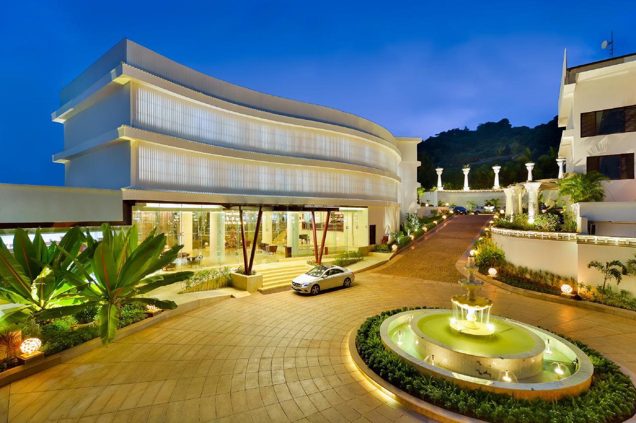 Hotel Park Regis Goa Arpora Zewnętrze zdjęcie